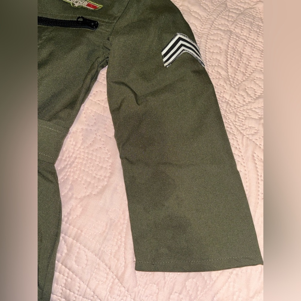 Top Gun Kids Green Flight Suit Costume - Picture 8 of 8